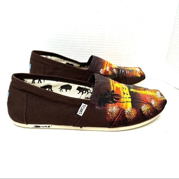 Toms Custom tropical Handpainted Black canvas size 10 main image 9